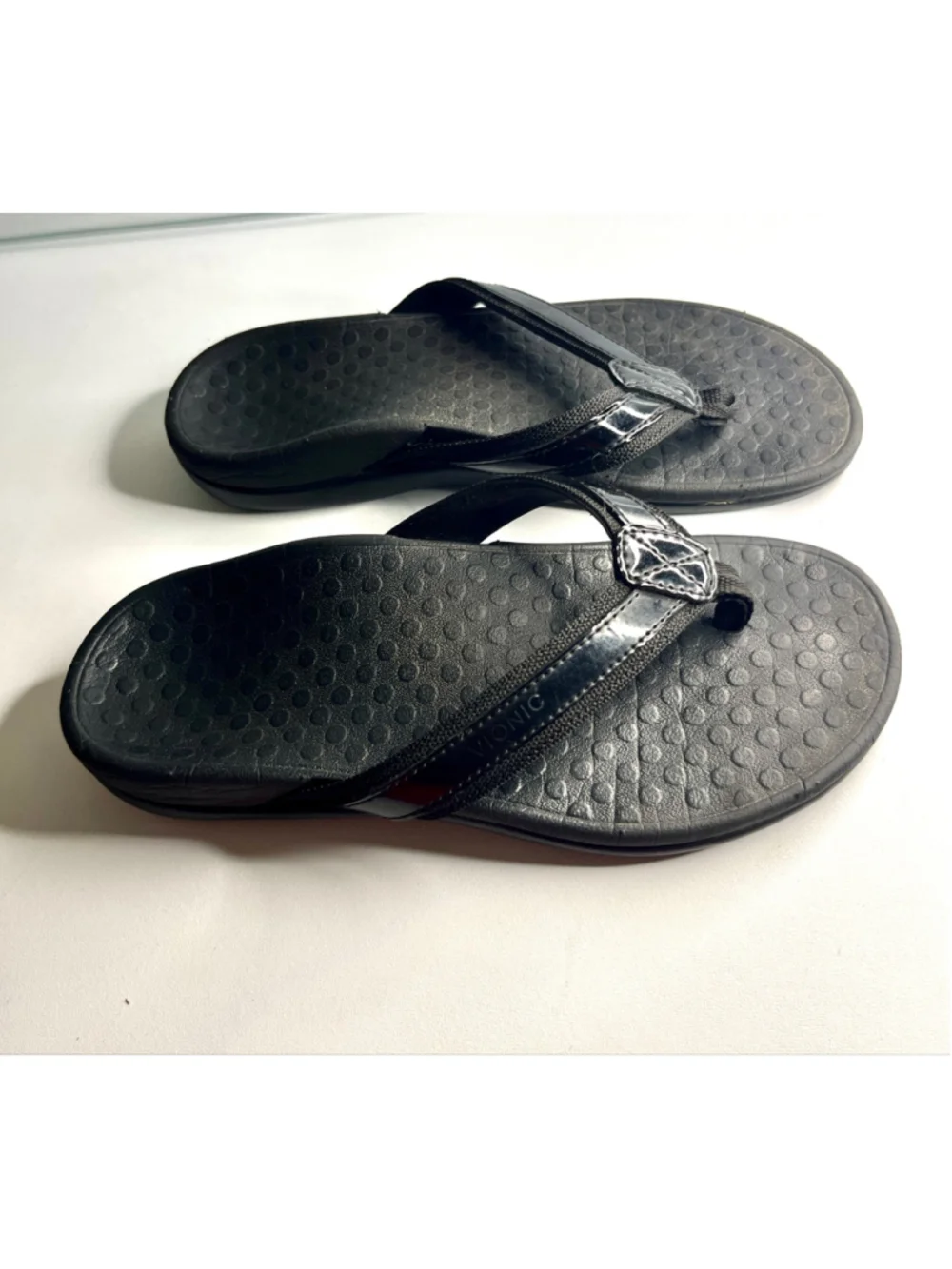 Women's Vionic Tide II Toe Post Black Leather Flip Flop Sandals Size 5